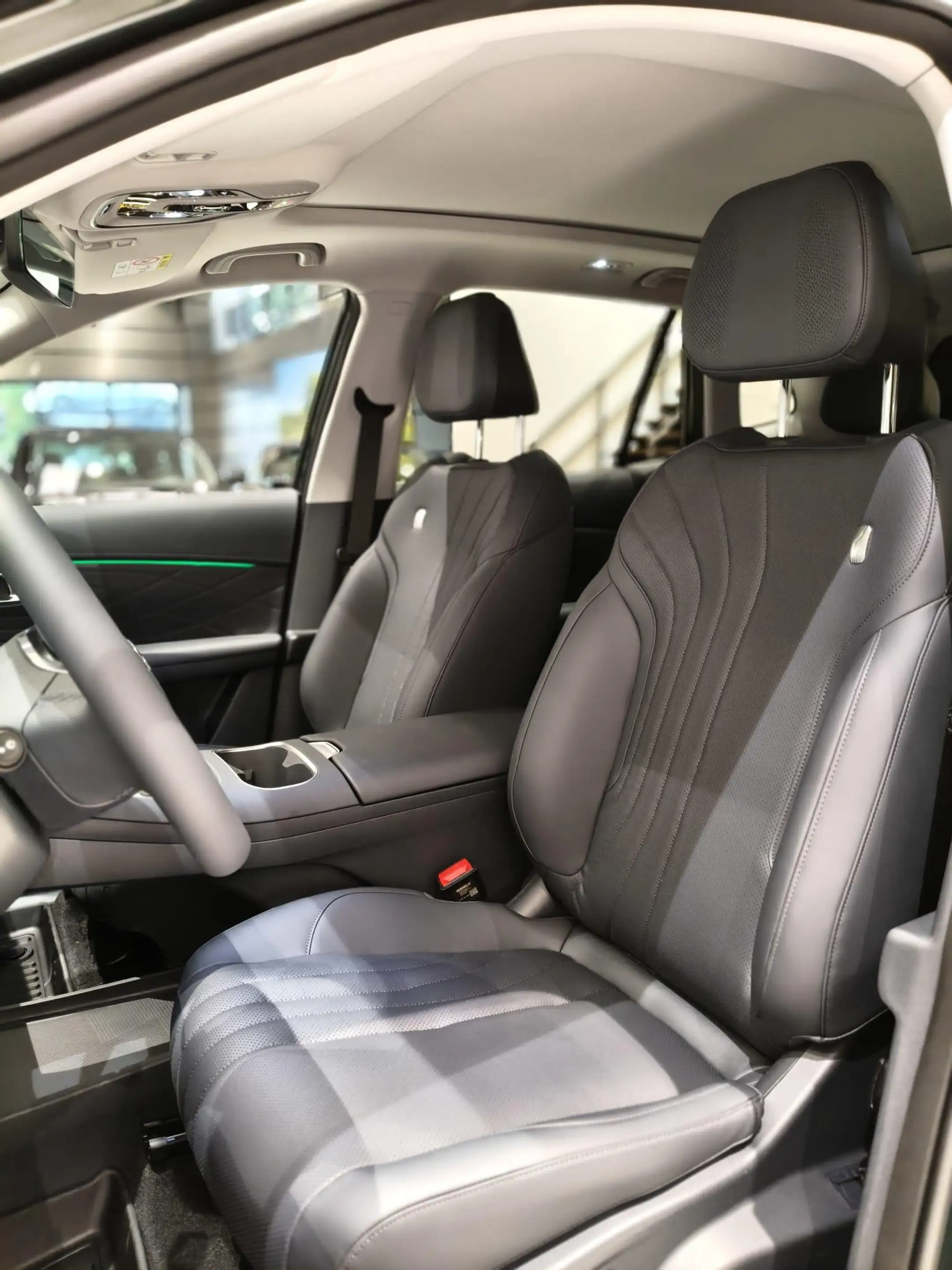 Geely Starray EM-i 1.5 Max+ 29.8 KW | Demo | Navigatie | Flyme premiu — photo 7