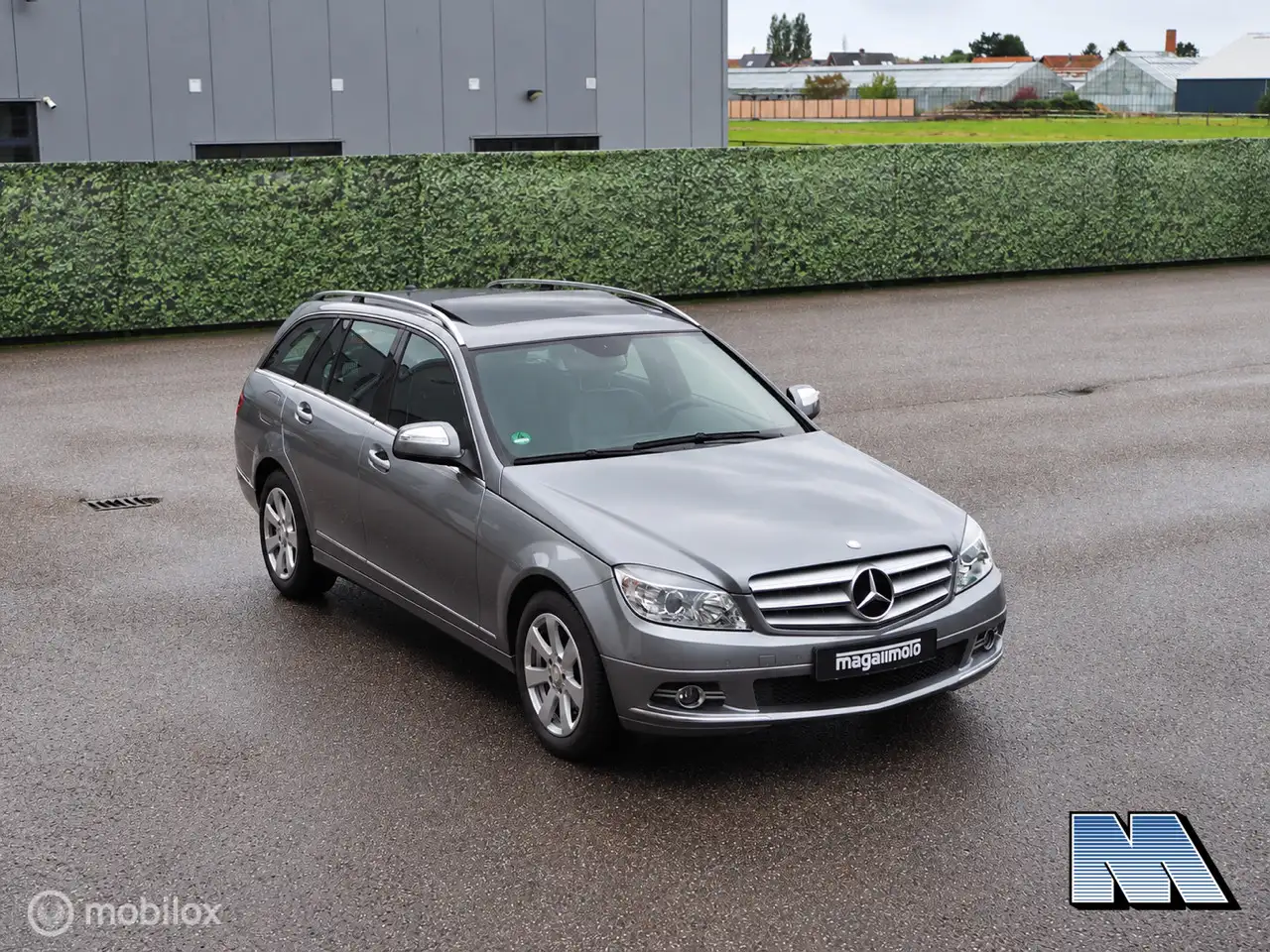 Mercedes-Benz C 230