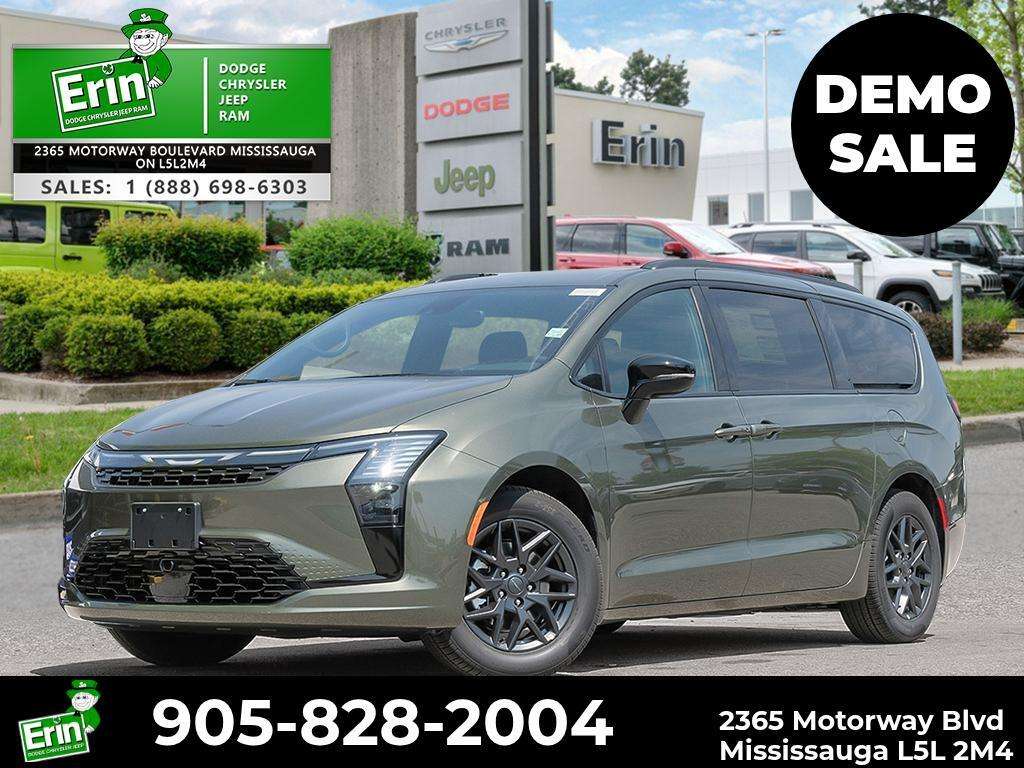 2027 Chrysler Pacifica Select FWD
