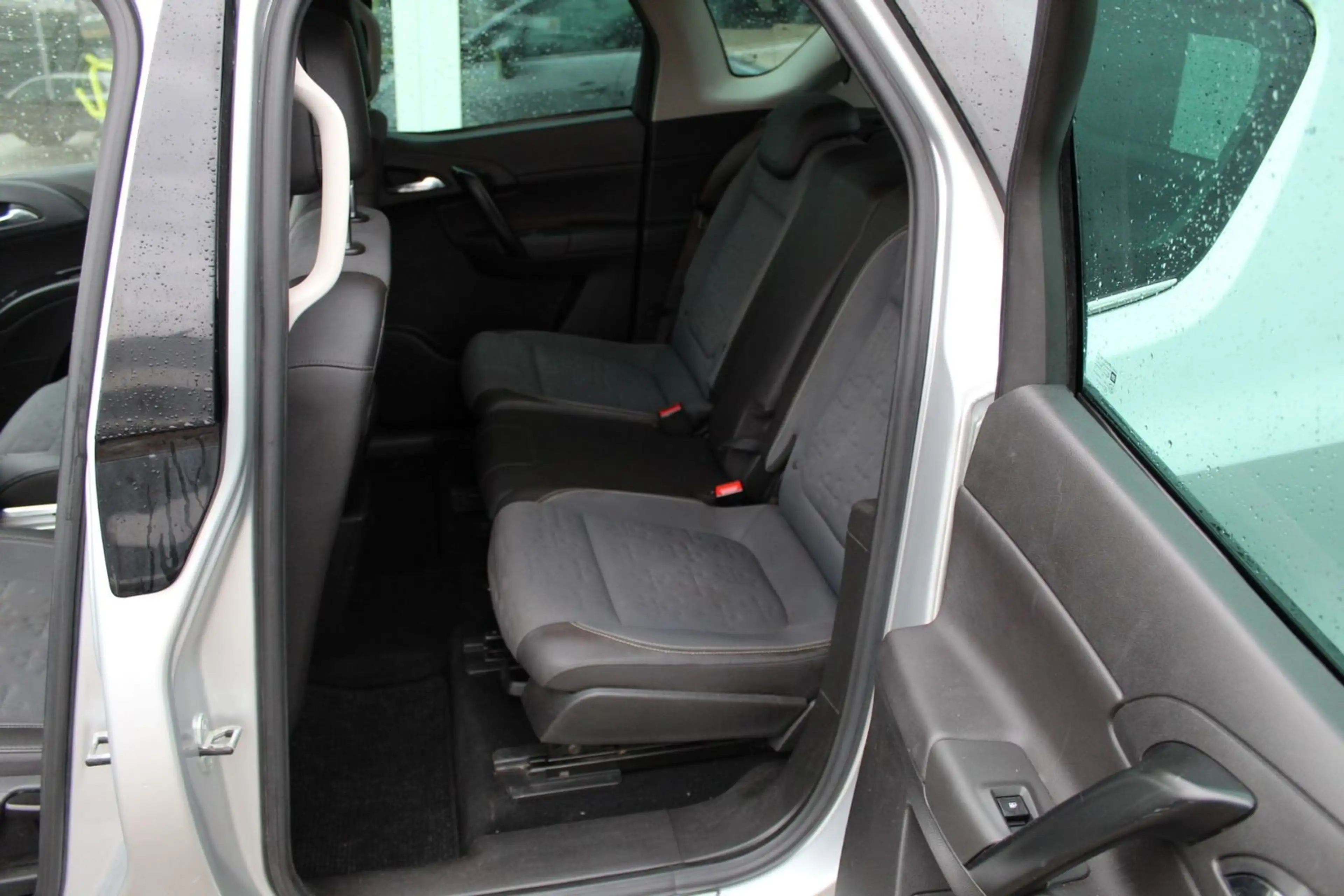 Opel Meriva B Innovation,TÜV NEU. — photo 9