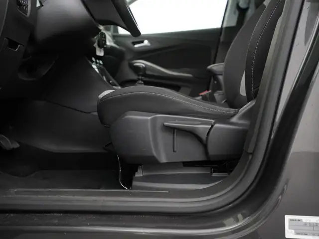 Opel Grandland X view 28