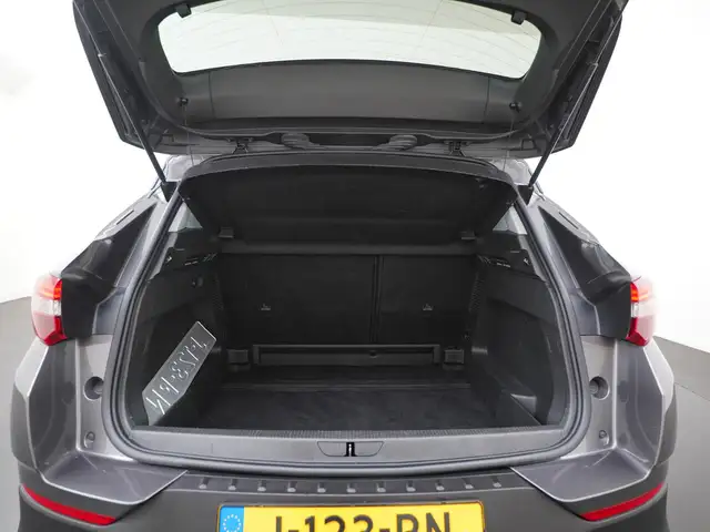 Opel Grandland X view 22
