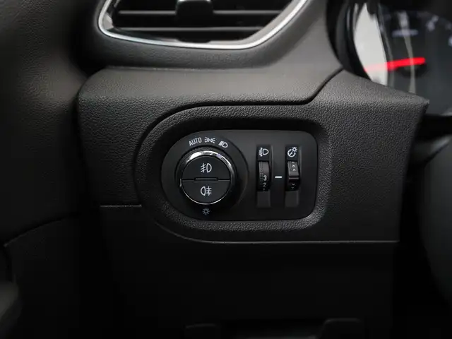 Opel Grandland X view 30
