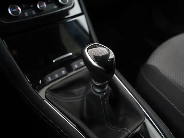 Opel Grandland X view 11