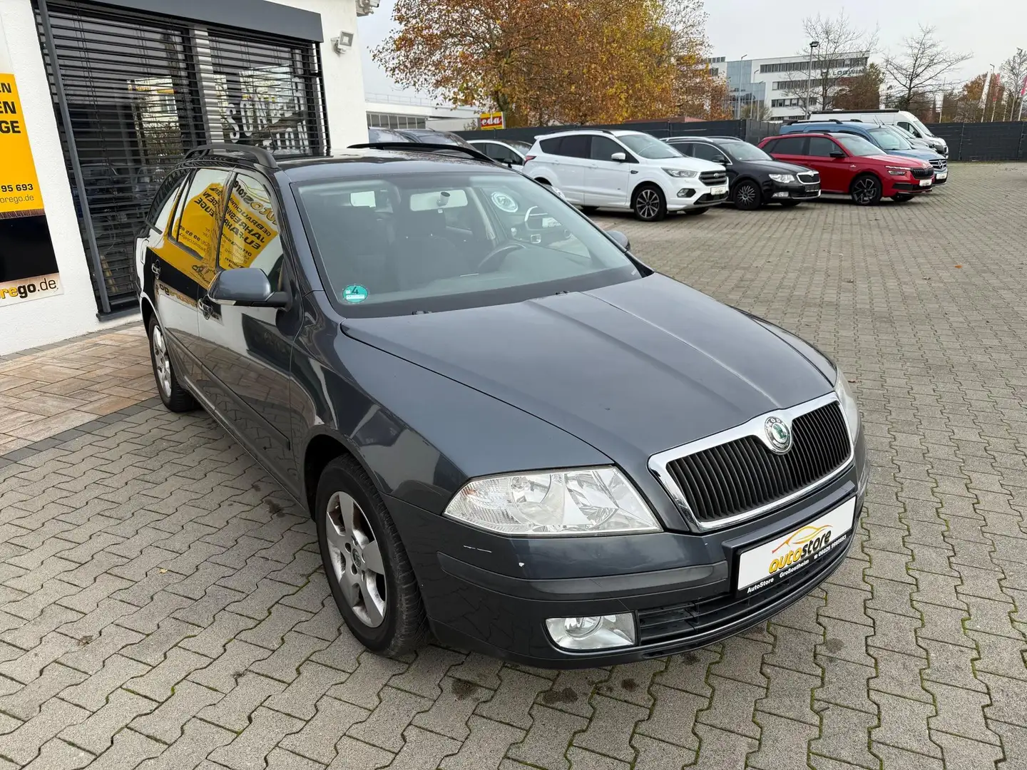 Skoda Octavia Combi 1,6 Team Edition 75 kW (102 PS), Schalt. ... - 2
