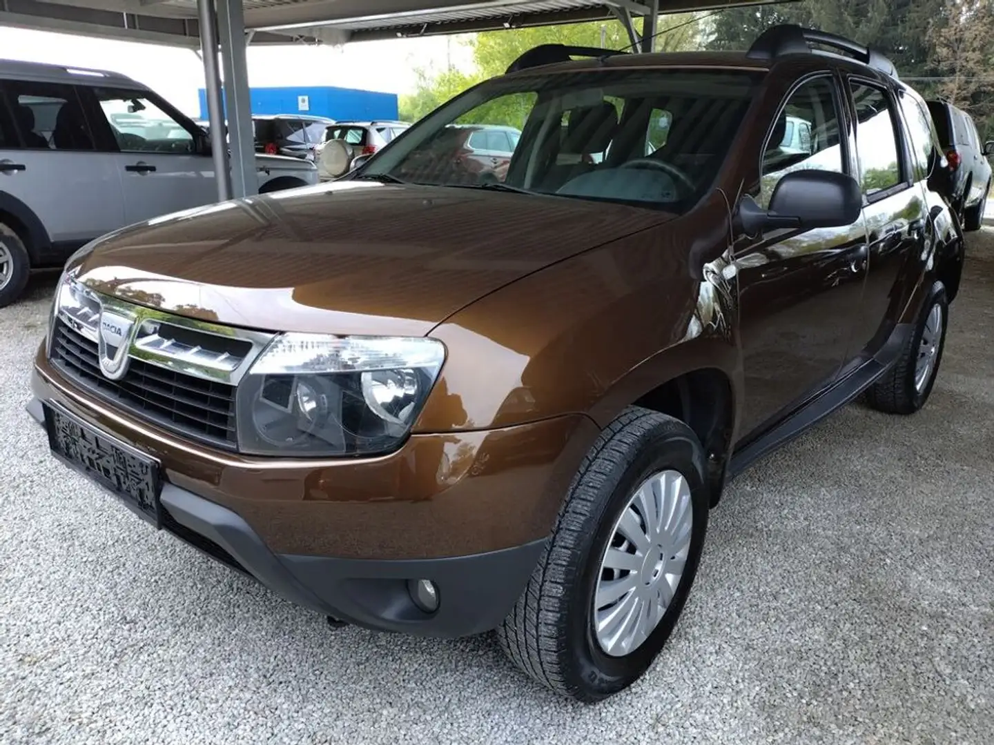 Dacia Duster Ambiance 1,6 16V 4x4 ! 2.besitz! Braun - 1