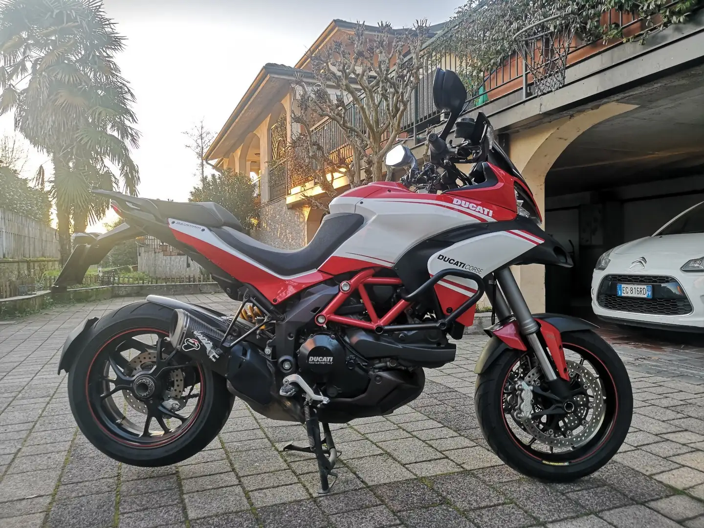 Ducati Multistrada 1200 Pikes Peak Roşu - 1