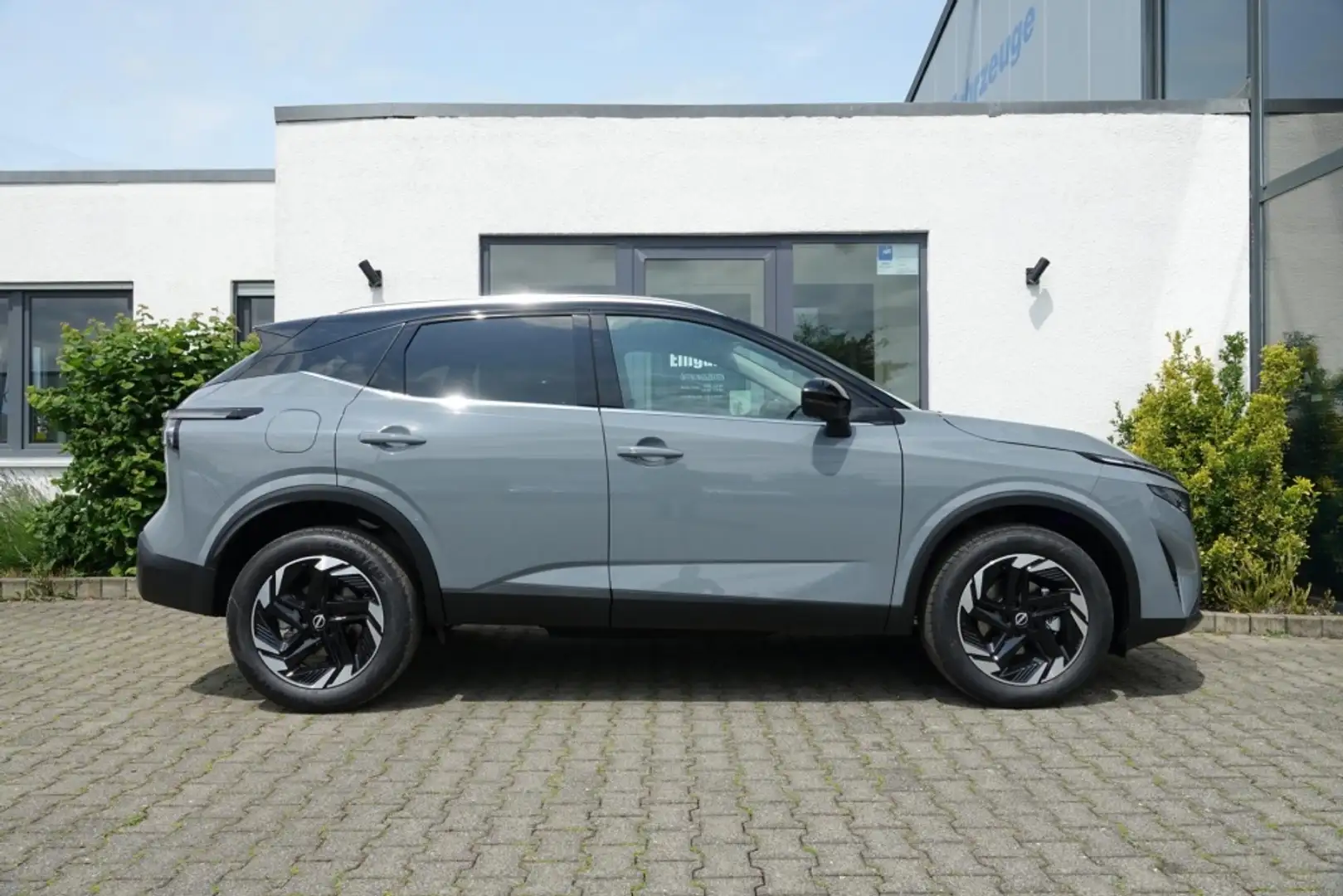 Nissan Qashqai N-Connecta Xtronic Winter+Komfort-Paket! Gris - 2
