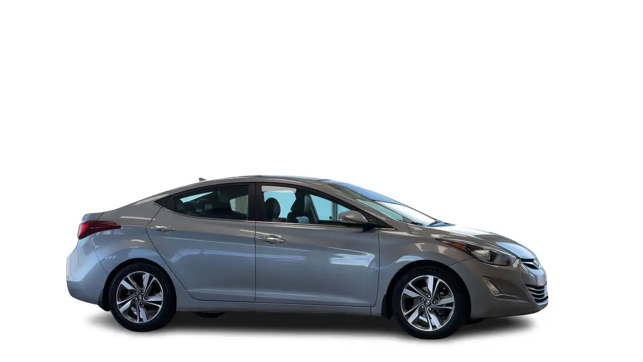 Hyundai ELANTRA photo Hyundai ELANTRA