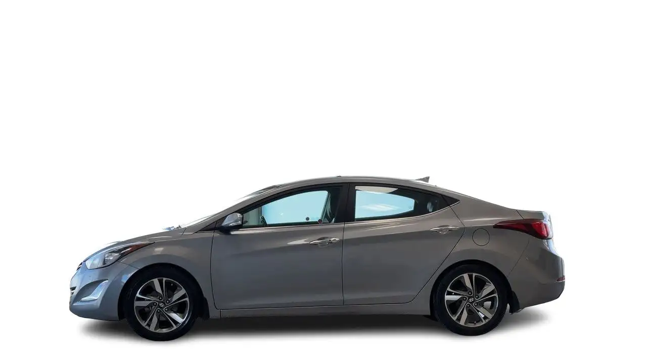Hyundai ELANTRA photo Hyundai ELANTRA