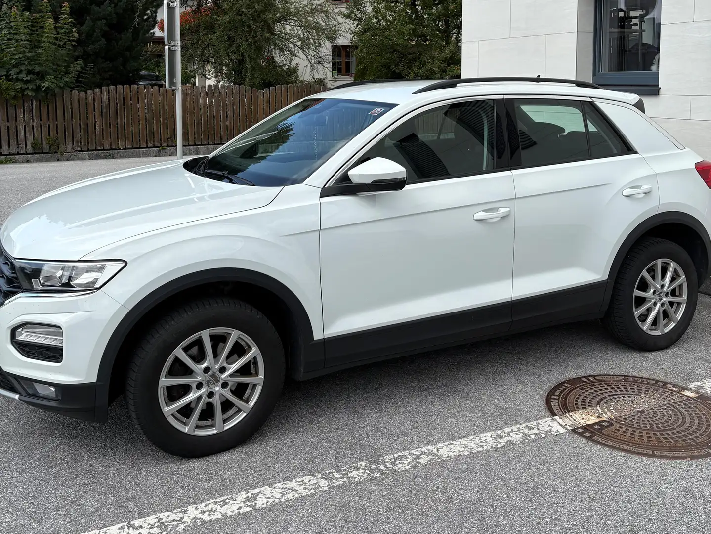 Volkswagen T-Roc T-Roc 1,0 TSI Weiß - 1
