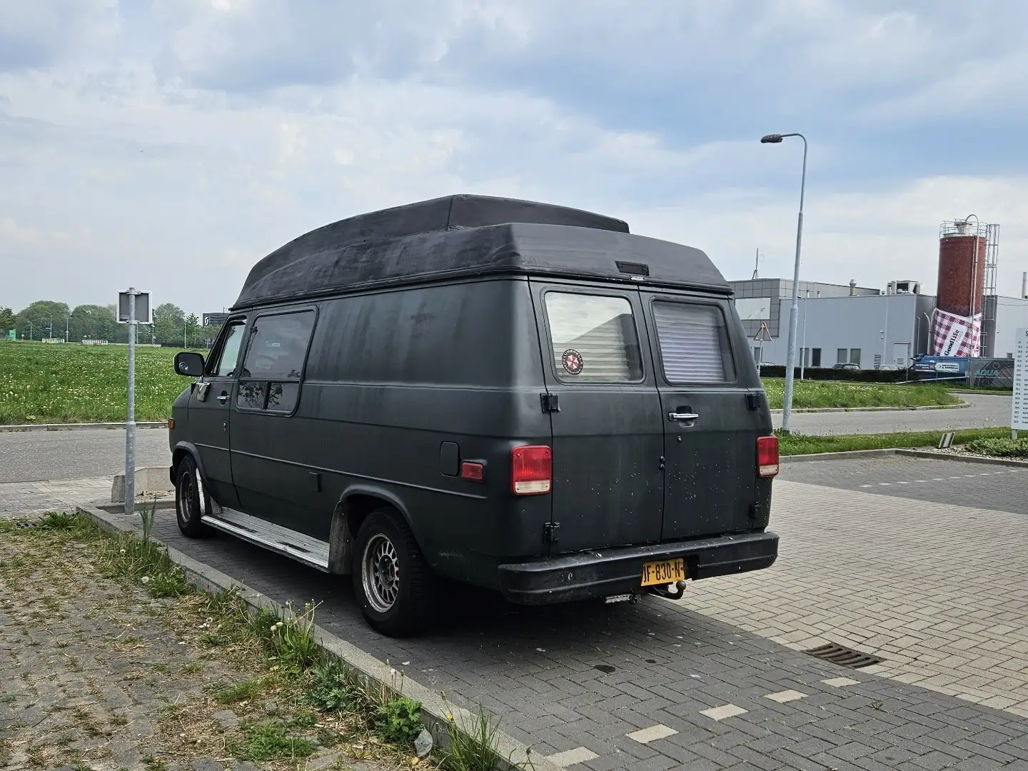 Chevrolet Chevy Van Green - 2