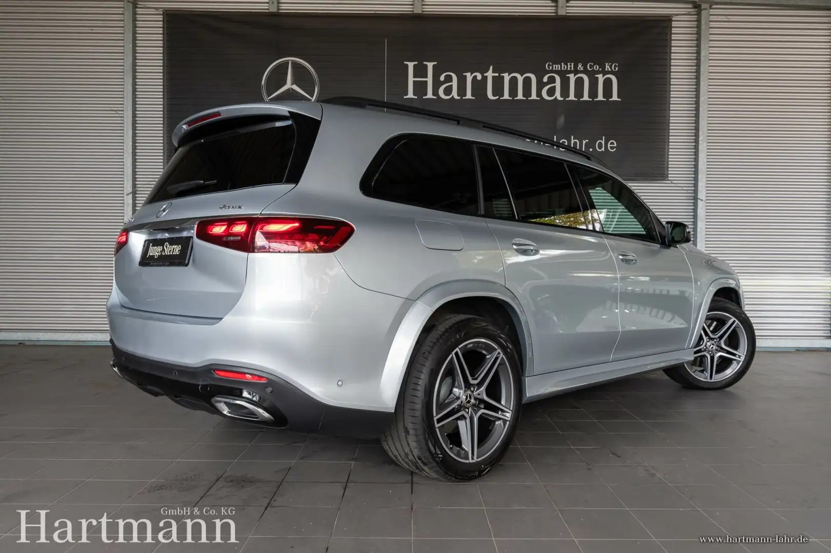 Mercedes-Benz GLS 450 GLS 450 d 4M AMG KeyGo Sitzklima Fahrassistenz Silber - 2