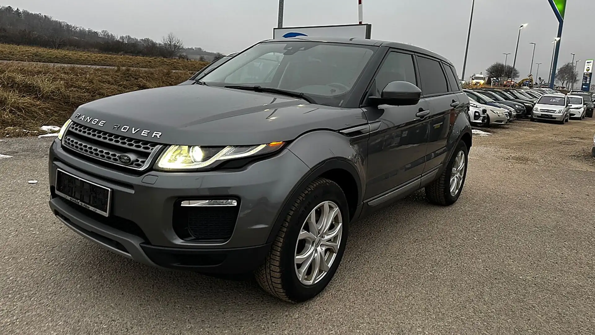 Land Rover Range Rover Evoque SE 2,0 TD4 Aut. Grau - 2