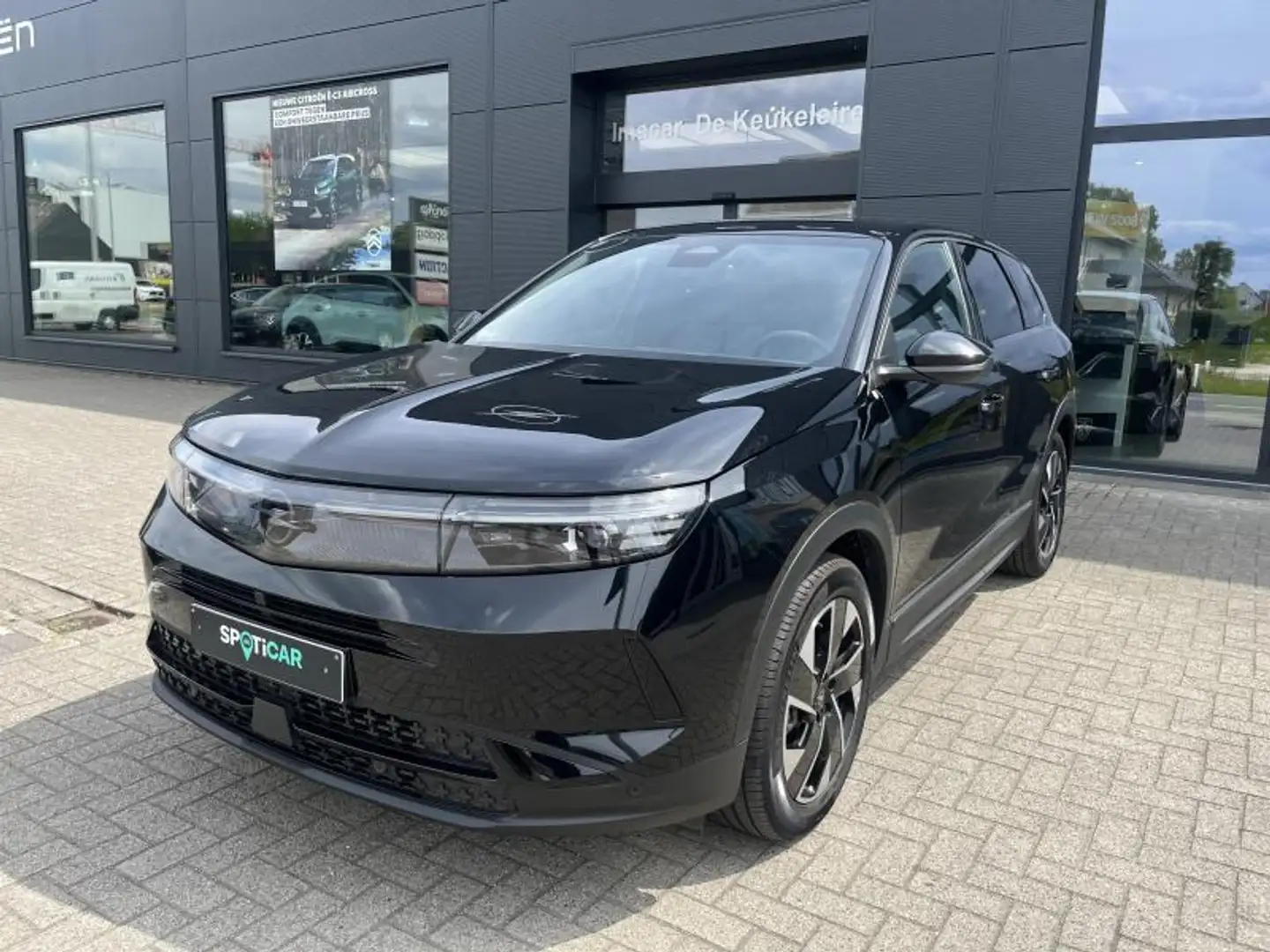 Opel Grandland GS 1.2 TURBO Hybrid eDCT 148PK Noir - 1