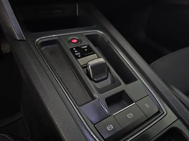 Cupra Formentor view 13
