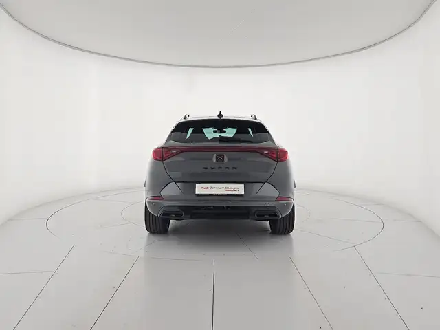 Cupra Formentor view 4