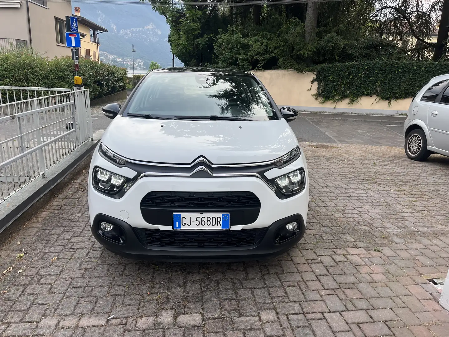 Citroen C3 C3 1.5 bluehdi Shine Pack s Bianco - 2