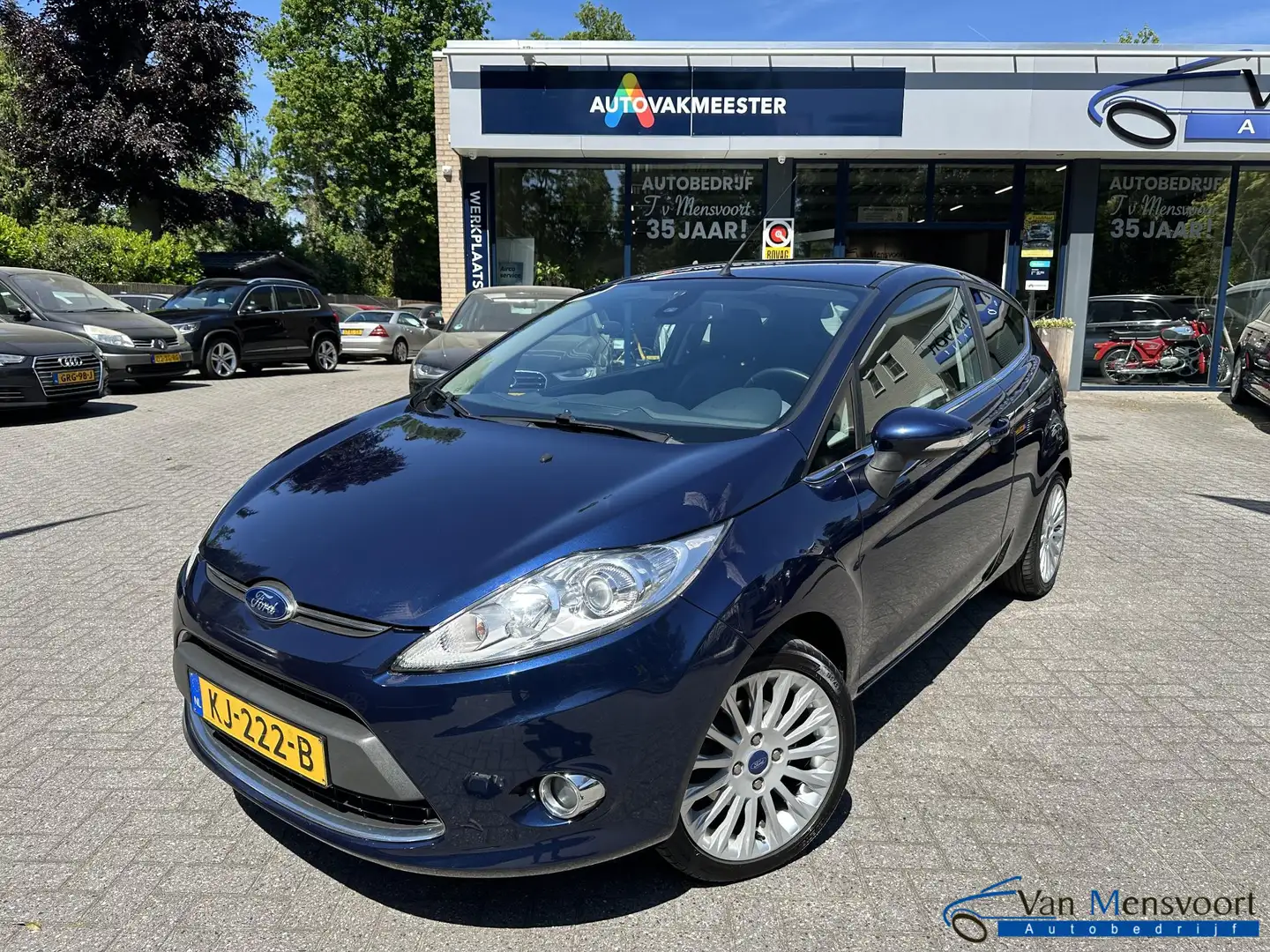 Ford Fiesta 1.25 Titanium Leder|Climate|Bluetooth|Stoelverwarm Blauw - 1