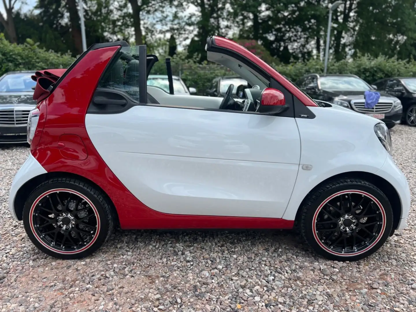 smart forTwo BRABUS CABRIO*TAILOR-MADE*COOL&MEDIA* Blanco - 2