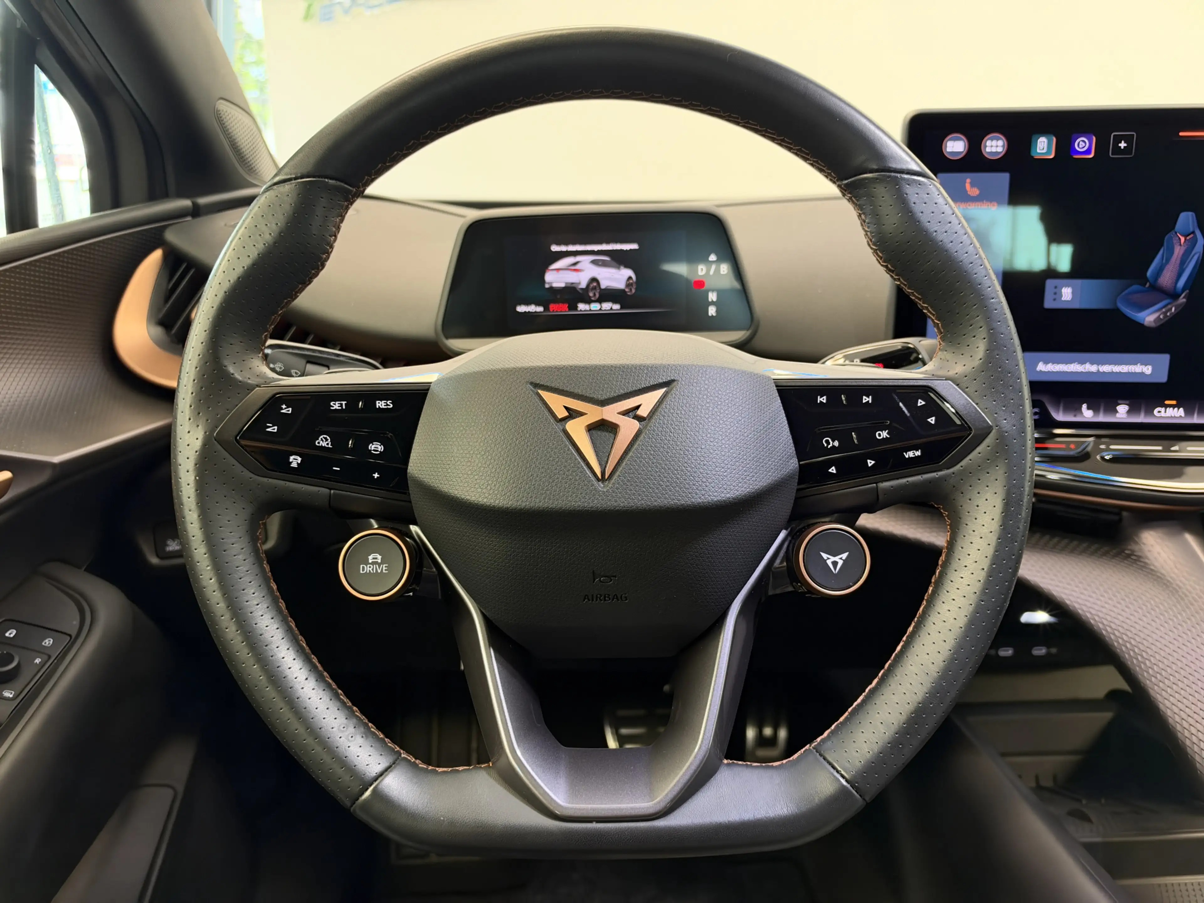 CUPRA Tavascan Essential 82 kWh ACC PDC Camera — photo 8