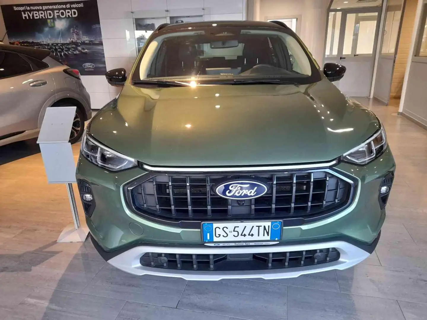 Ford Kuga 2.5 Full Hybrid 180 CV CVT 2WD Active X Verde - 2