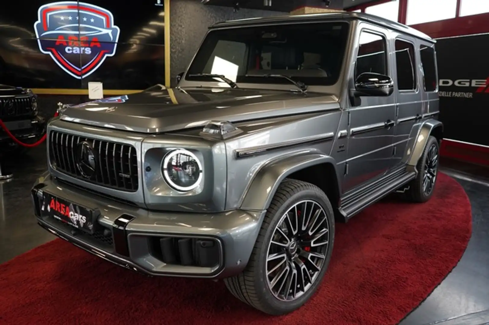 Mercedes-Benz G 63 AMG PROD25 FACELIFT KEYLES CARBON A22 Grau - 1
