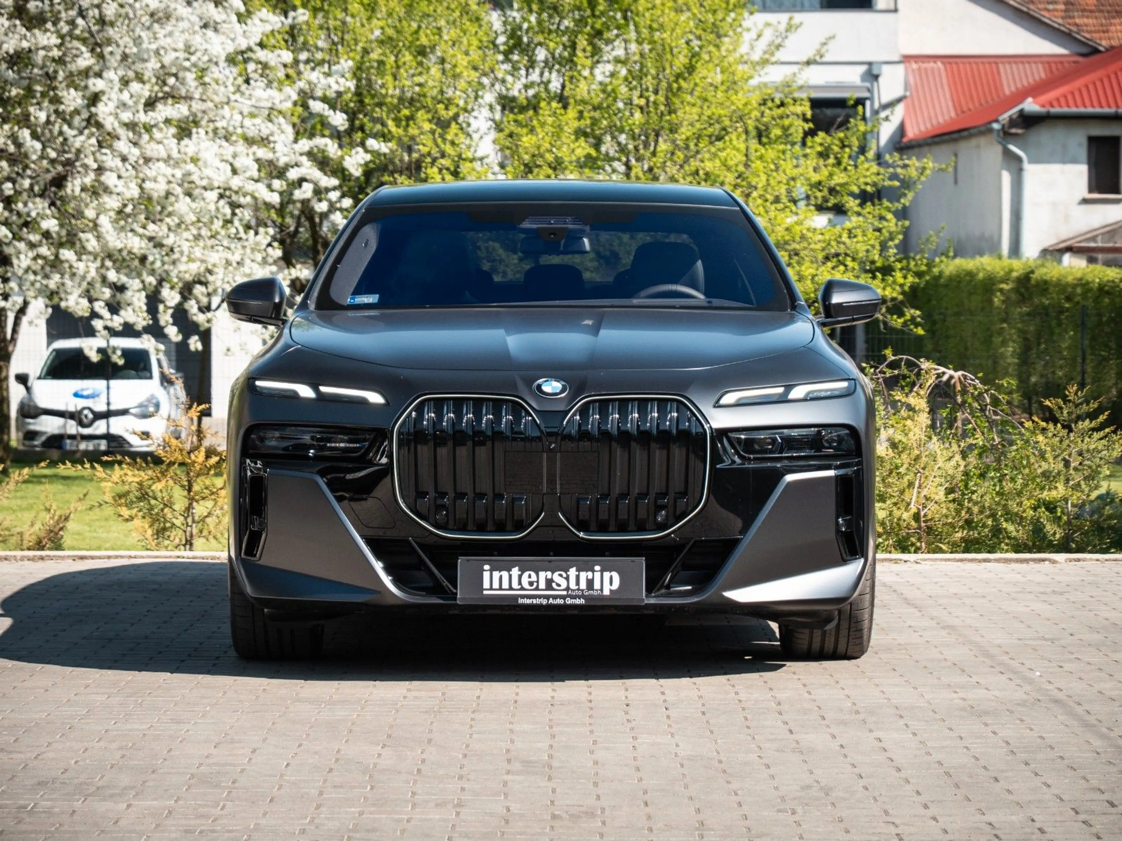 BMW 740 d M SPORT MASSAGE.DR.ASS.PRO.INDIVI.B&W.5/100 — photo 2