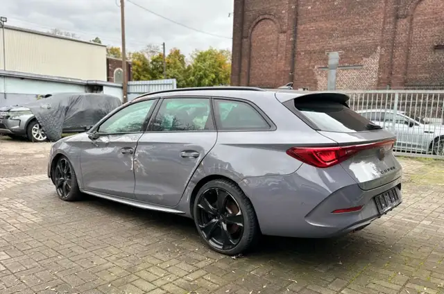 CUPRA Leon Sportstourer VZ e-Hybrid