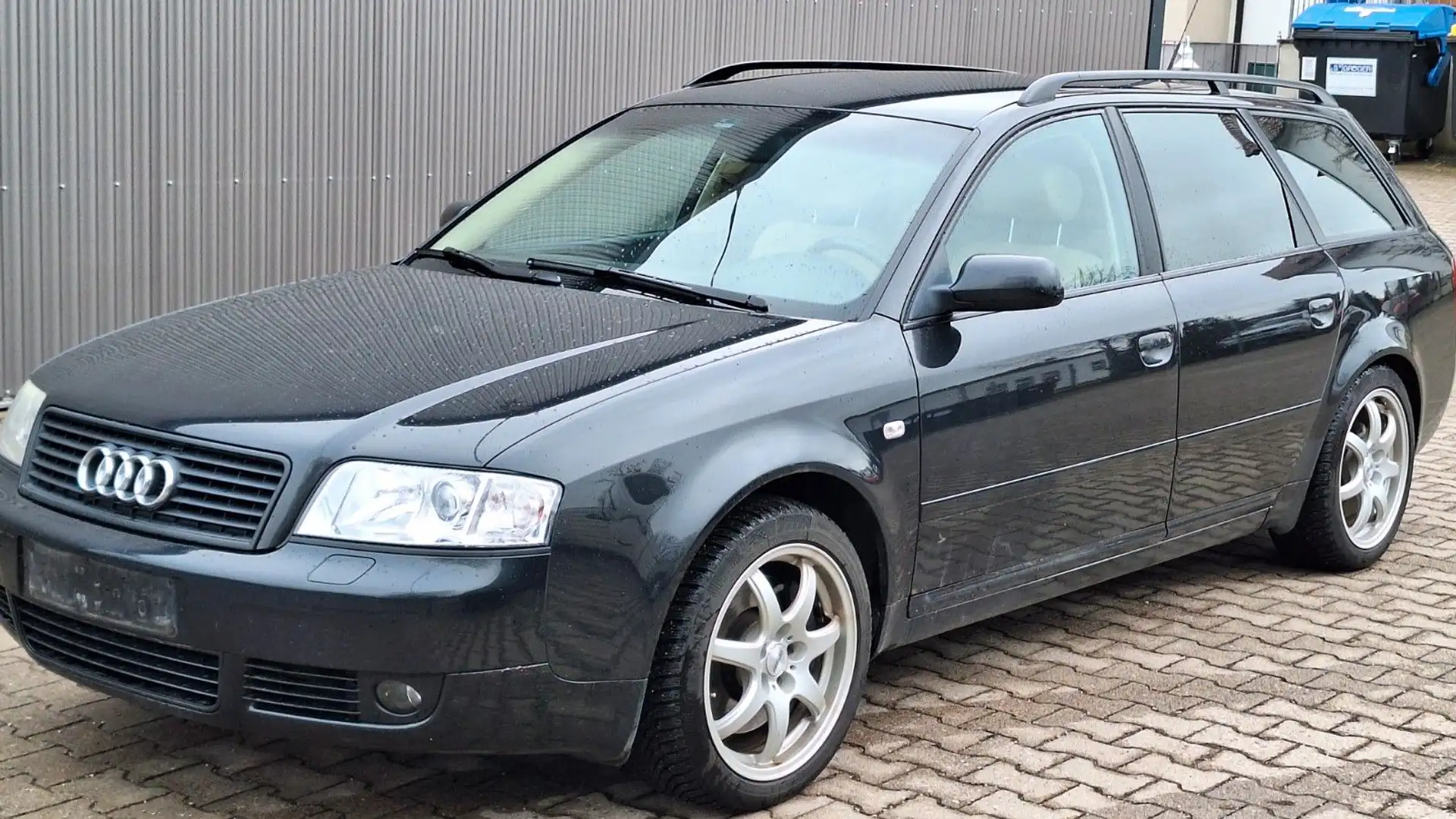 Audi A6 orig. ABT 291PS Avant 2.7 T quattro Černá - 1