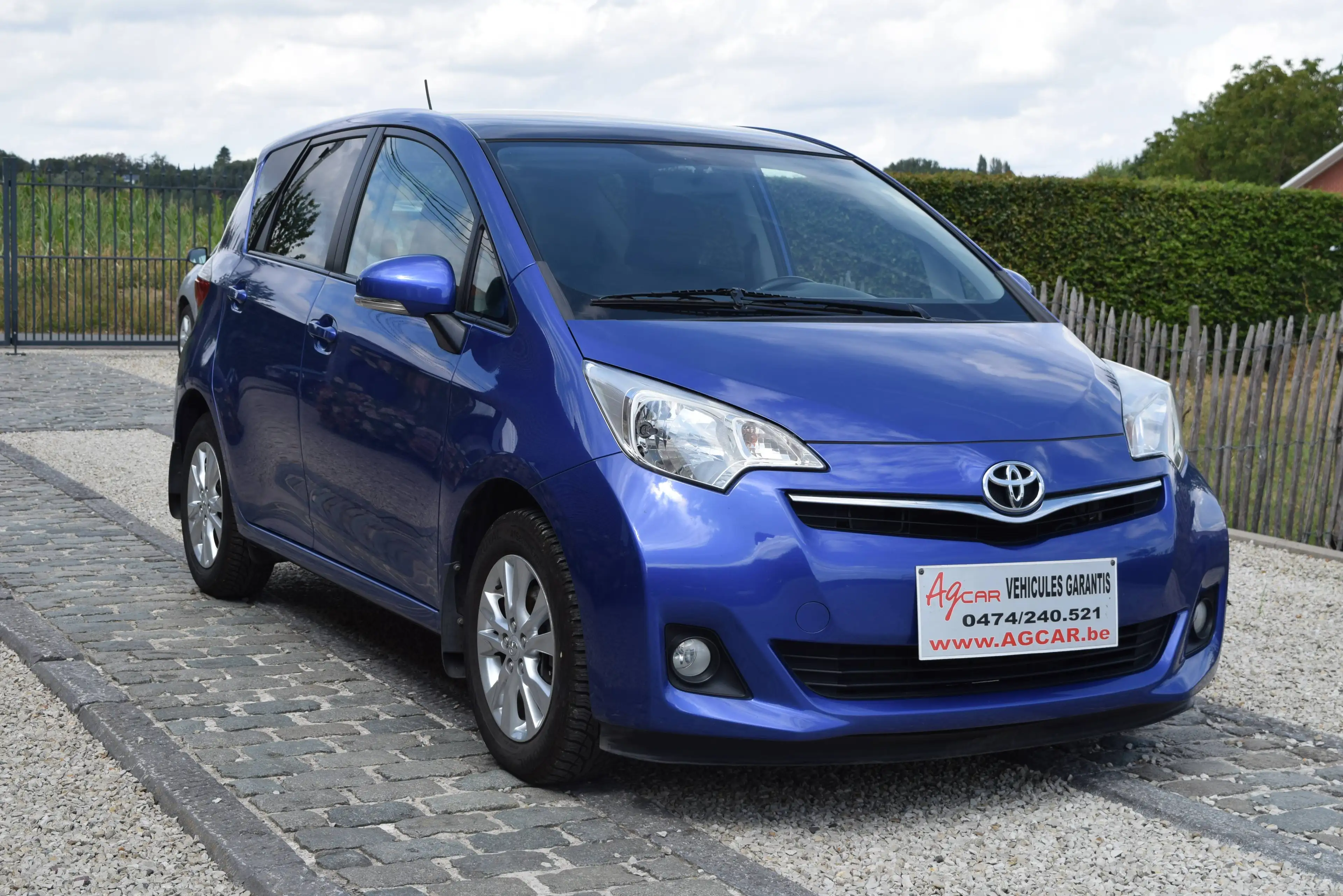 Toyota Verso-S 1.33 VVT-i - GARANTIE 12 MOIS - 154,47€/mois* - AIRCO - TOIT PANO — photo 3