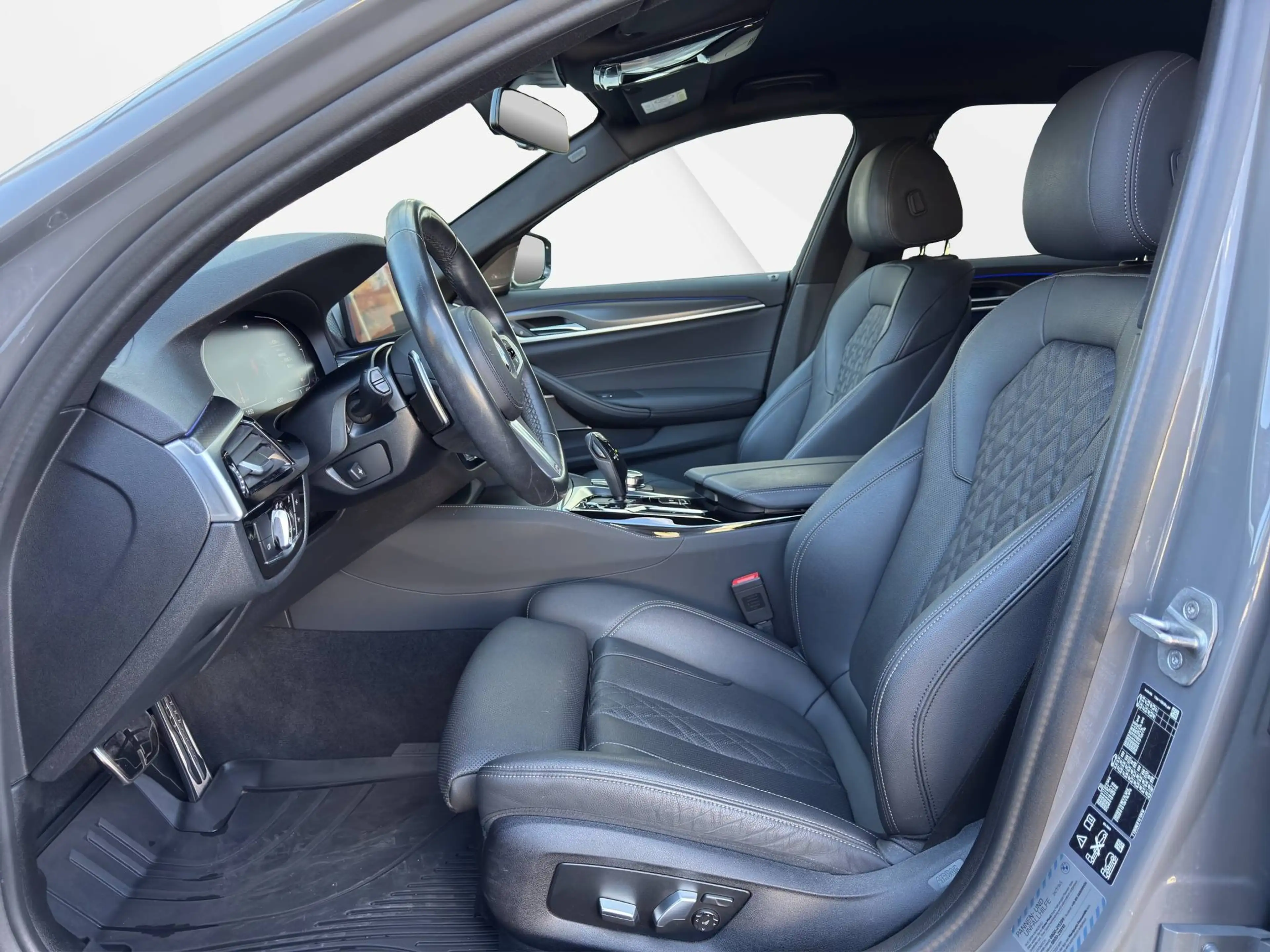 BMW 540 *** NP 98.540 *** -50% *** nur 45.000 km — photo 9
