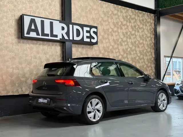Volkswagen Golf view 8