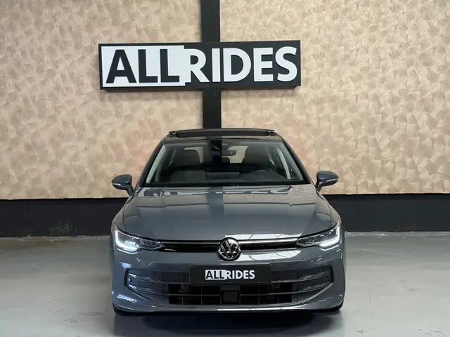 Volkswagen Golf view 7
