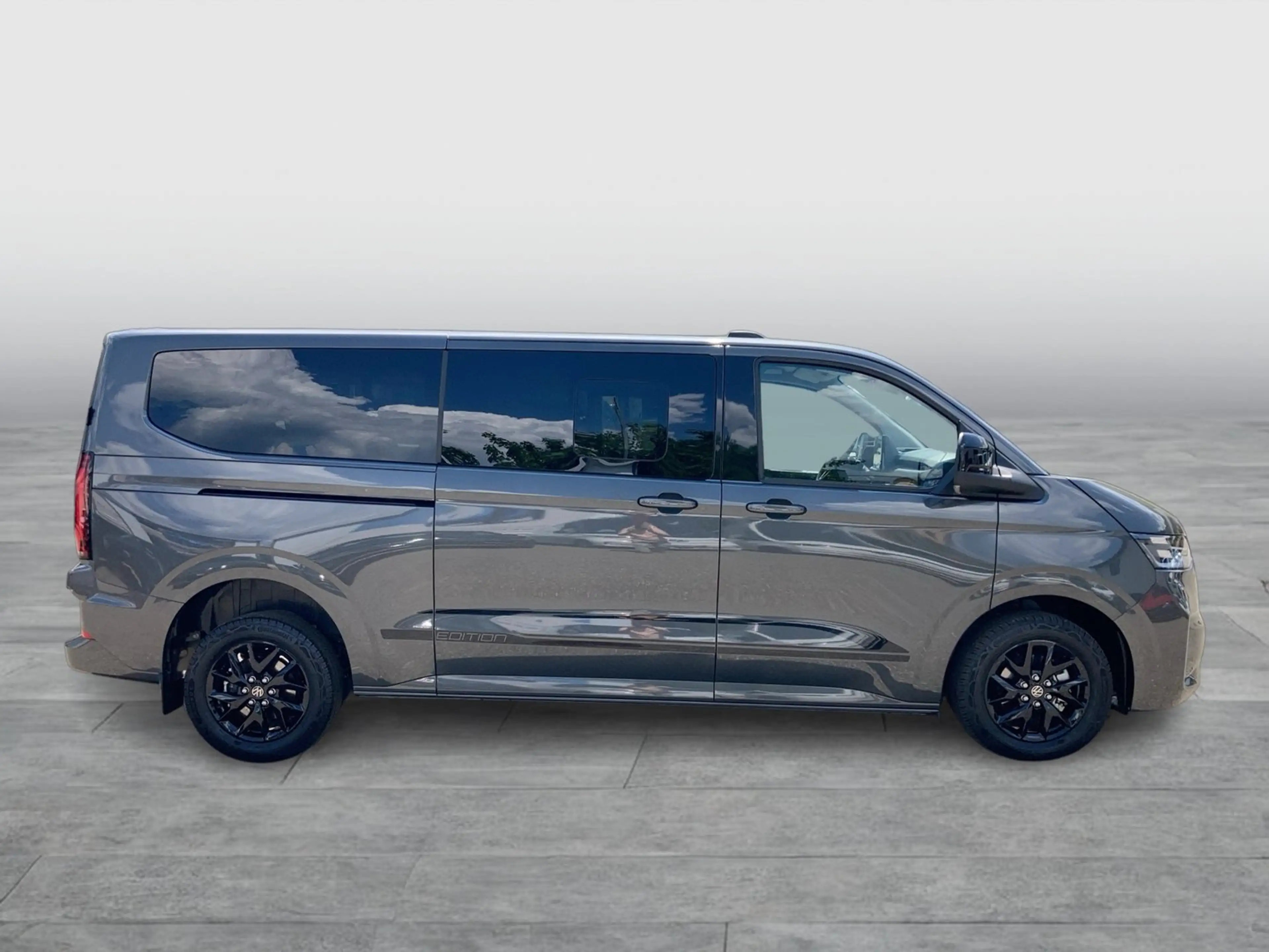 Volkswagen T7 Caravelle VW T7 Caravelle Edition LR TDI 4MOTION — photo 5