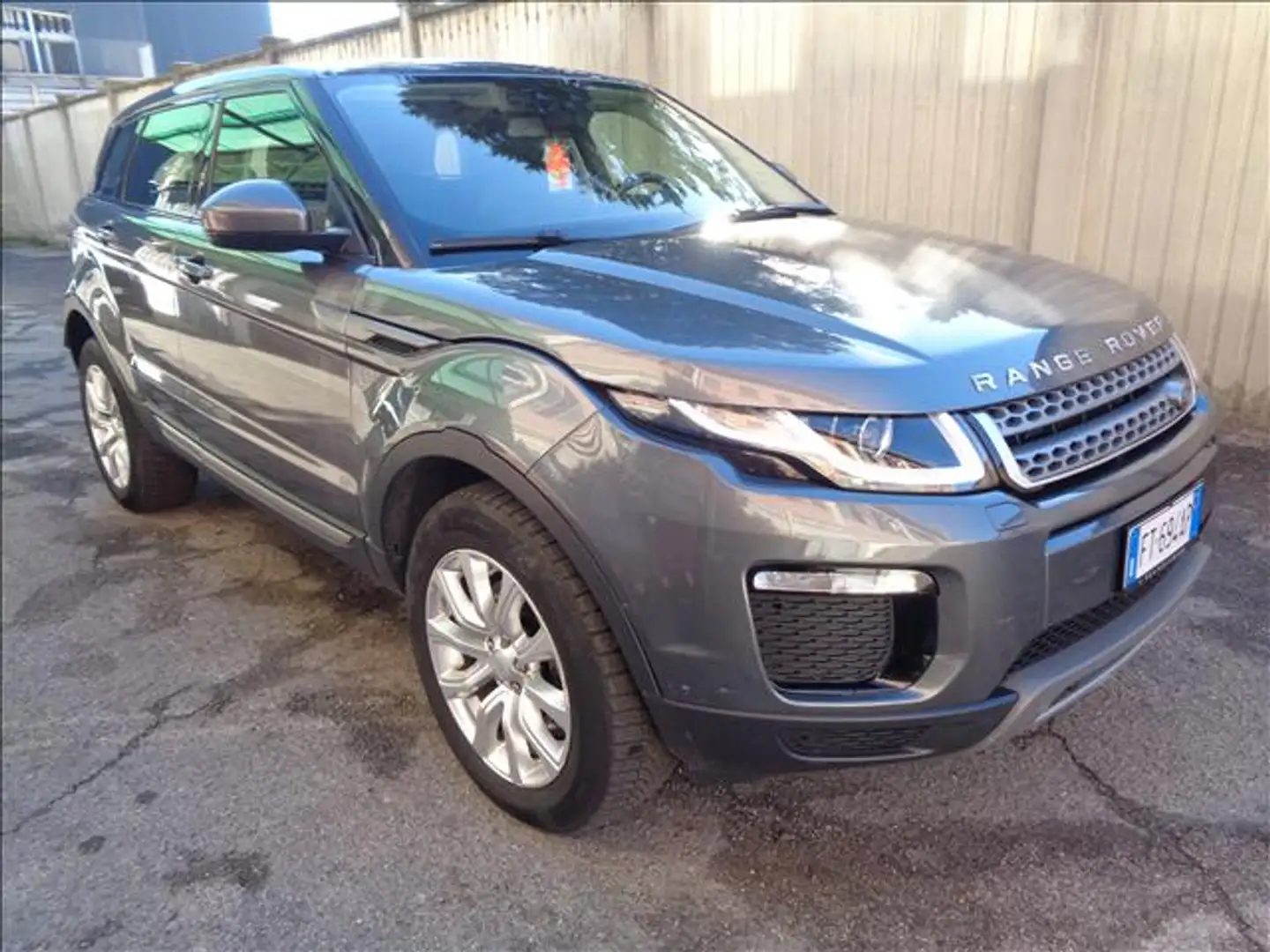 Land Rover Range Rover Evoque EVOQUE 2.0 TD4  HSE DYNAMIC Gris - 2