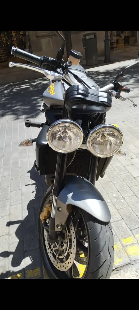 Triumph Street Triple R Naked sport racing Plateado - 1