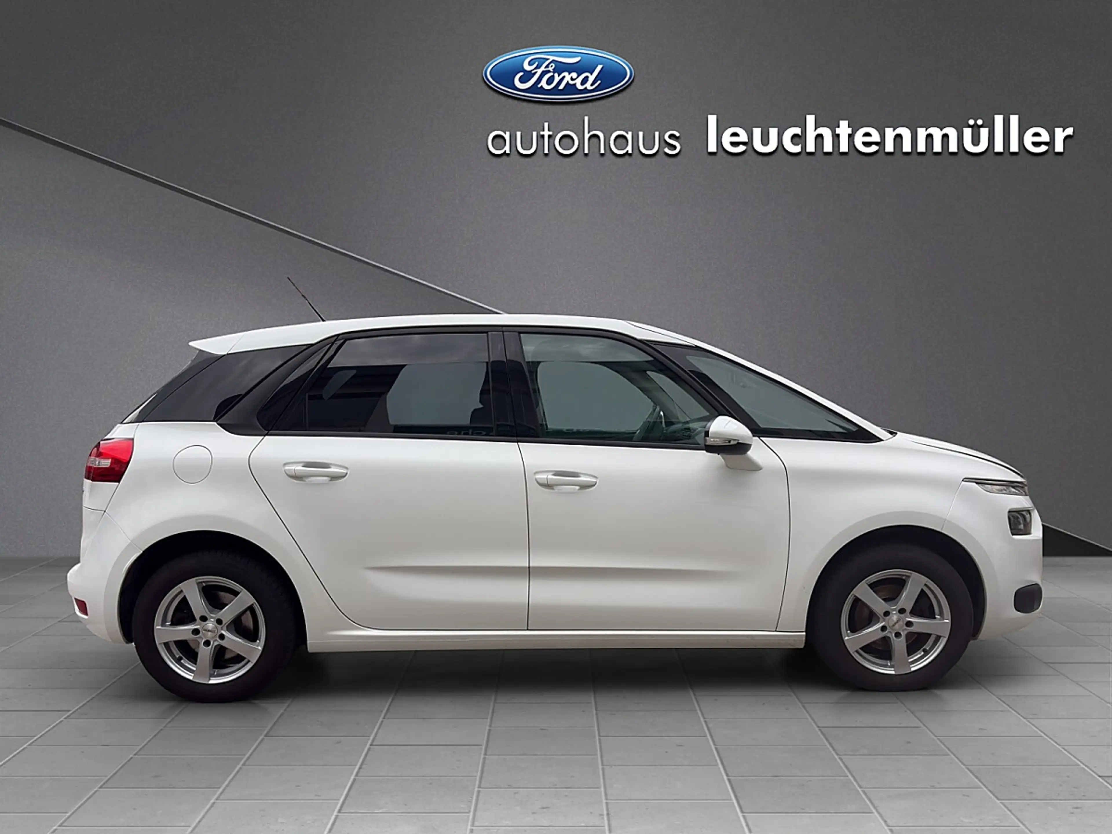 Citroen C4 Picasso 1.2 PureTech 130 Seduction — photo 3