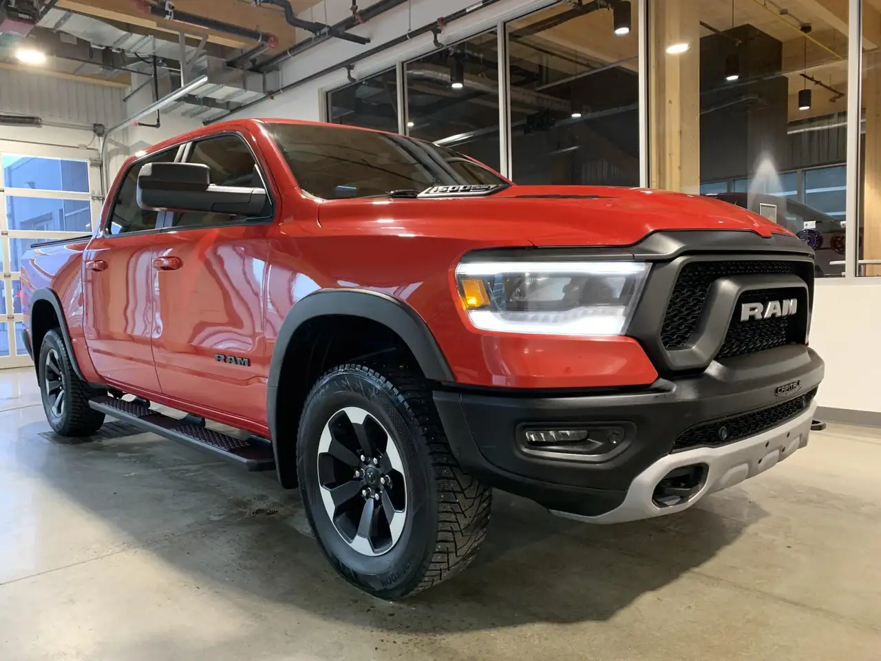 RAM 1500 снимка RAM 1500