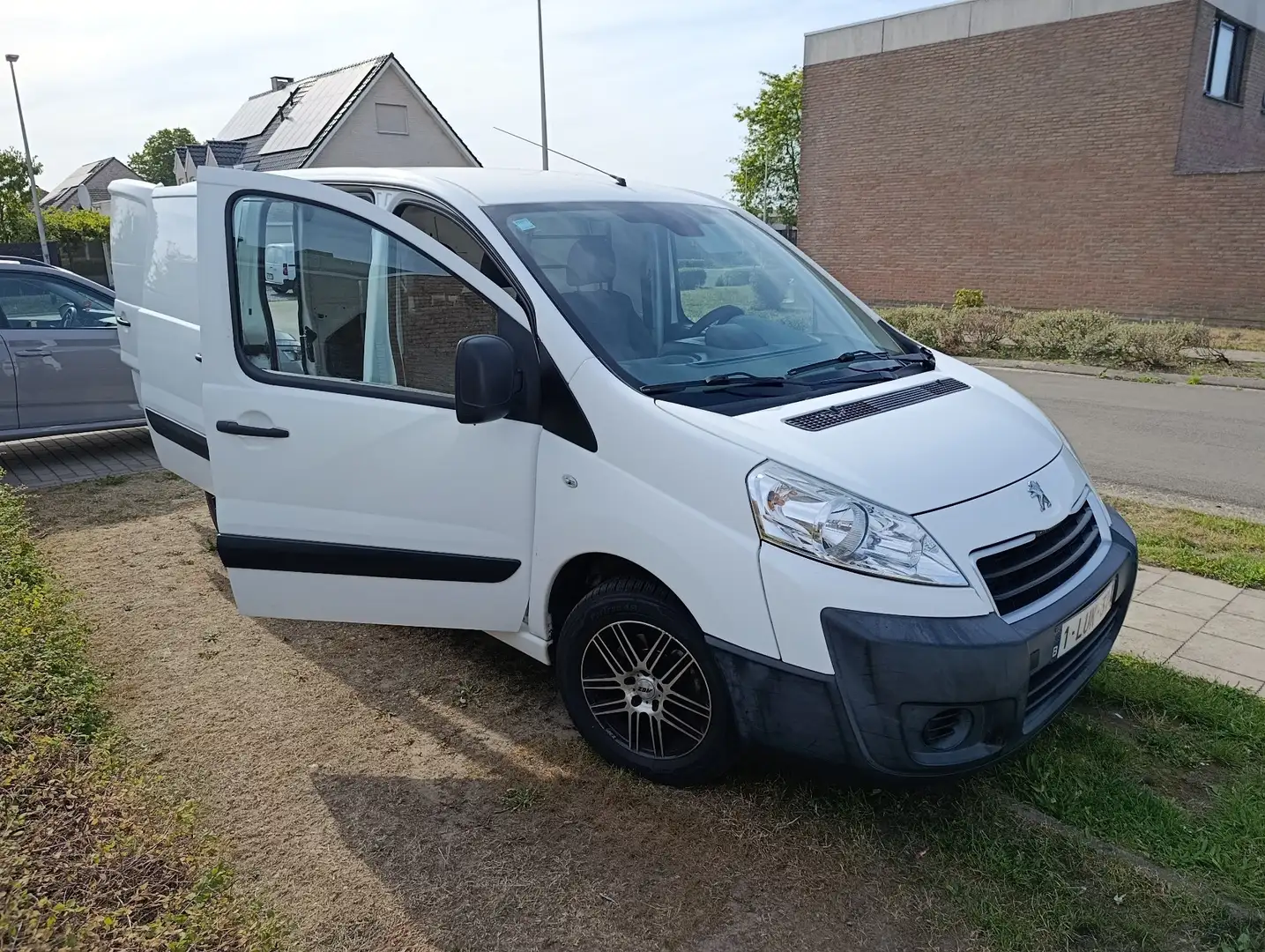 Peugeot Expert L2H1 - 1