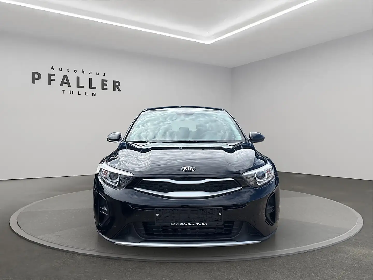 Kia Stonic 1,25 MPI ISG Titan Schwarz - 2