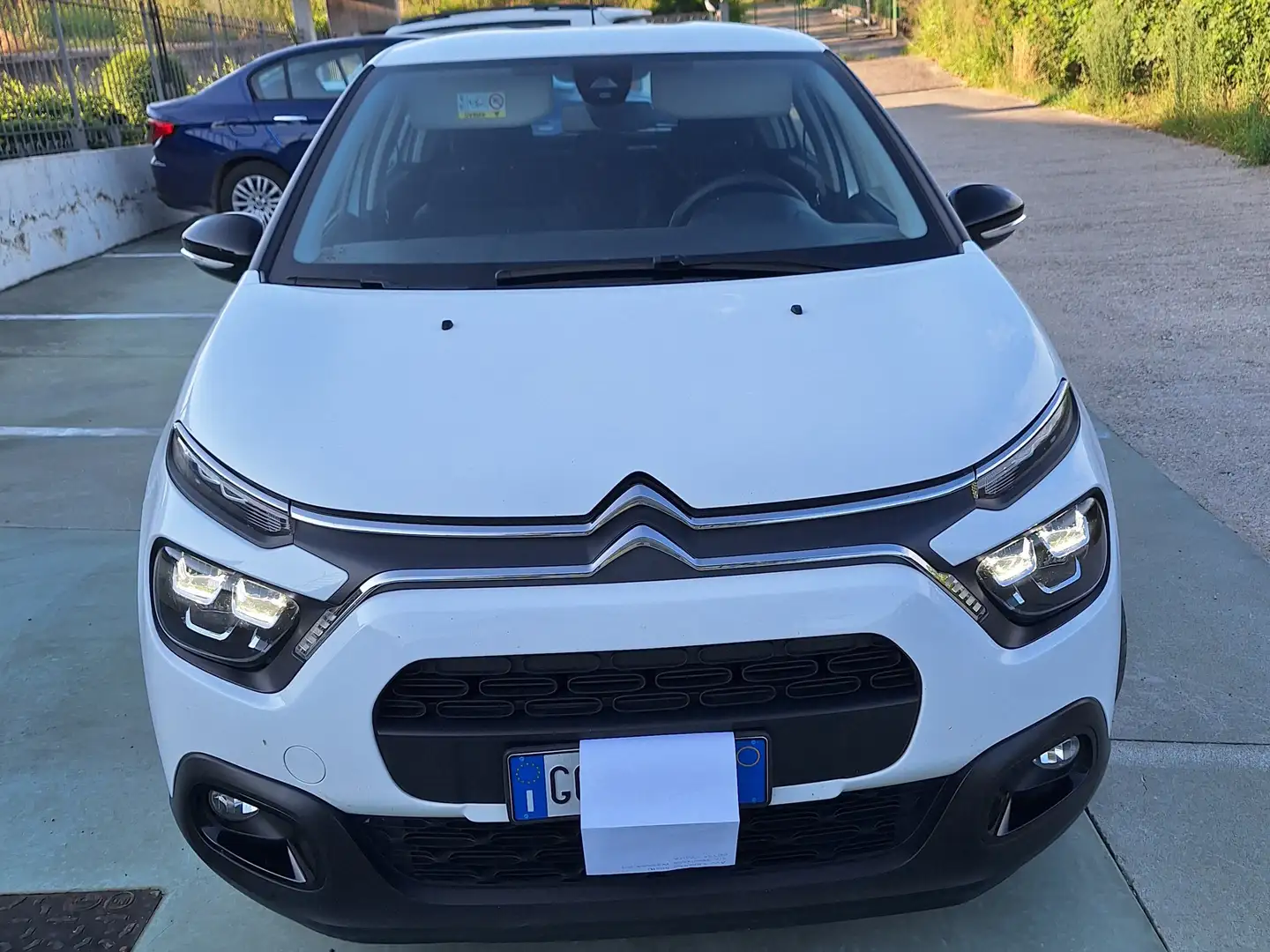 Citroen C3 C3 1.2  PURETECH PLUS S&S 83CV Bianco - 1
