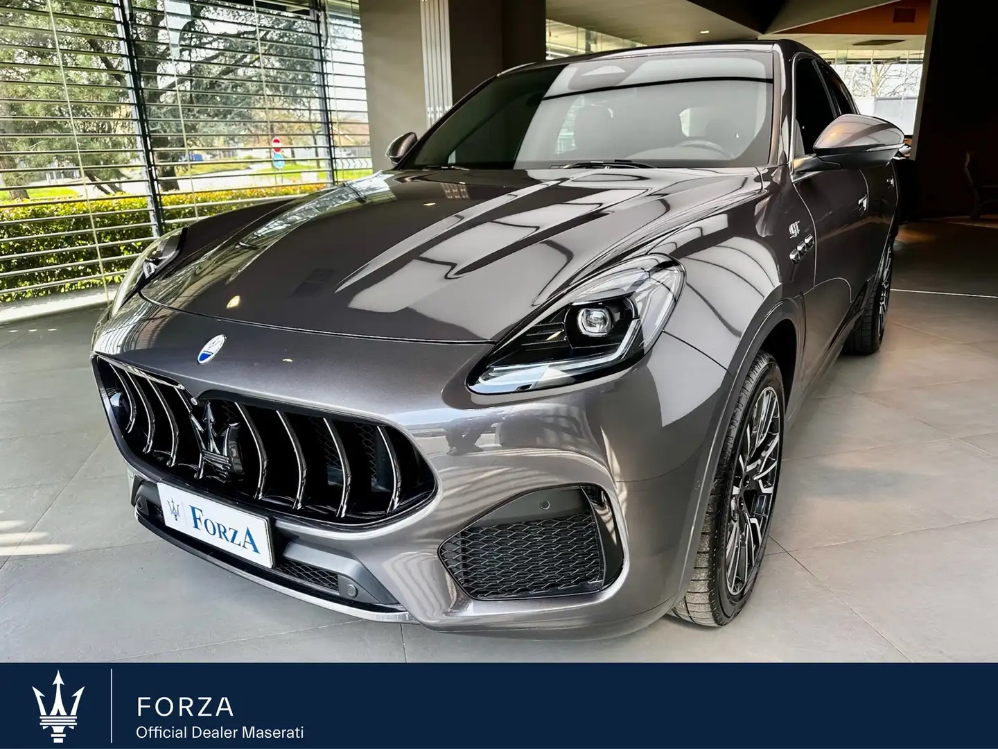Maserati Grecale 2.0 mhev GT 300cv auto,Tetto Panorama, ADAS L1 Grigio - 1