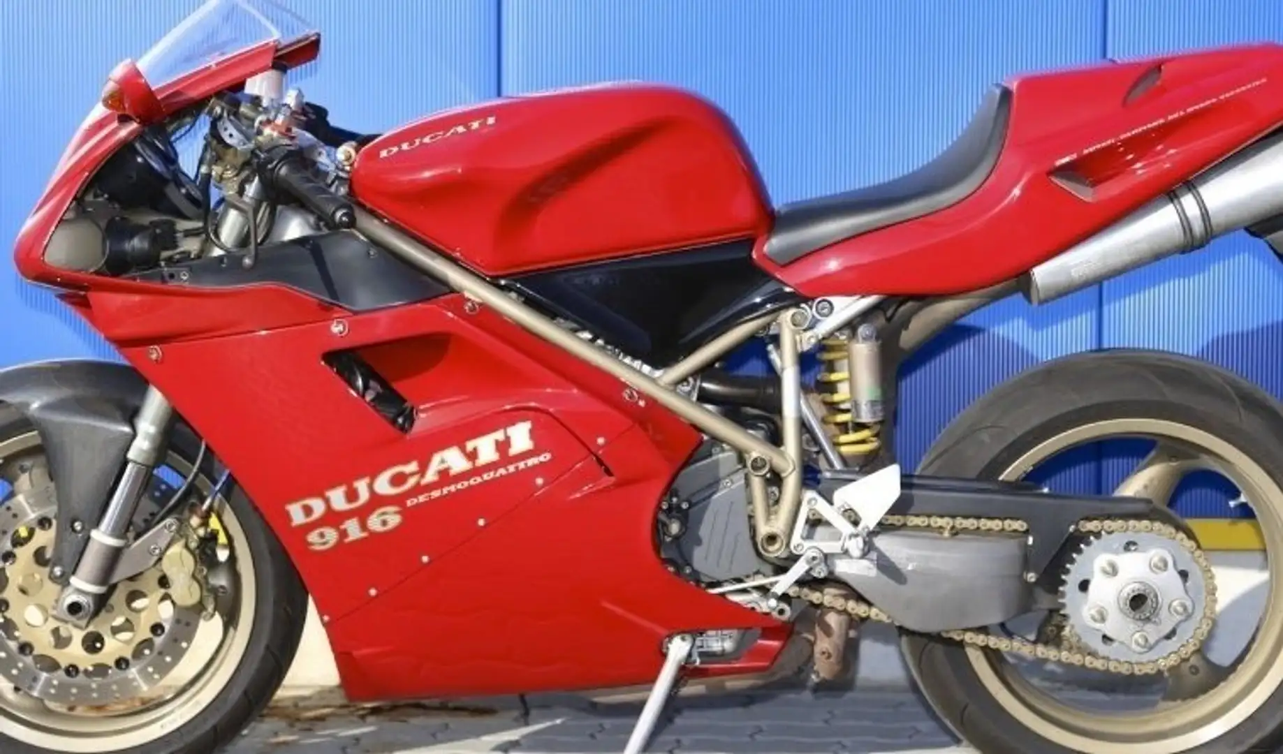 Ducati 916 Czerwony - 1