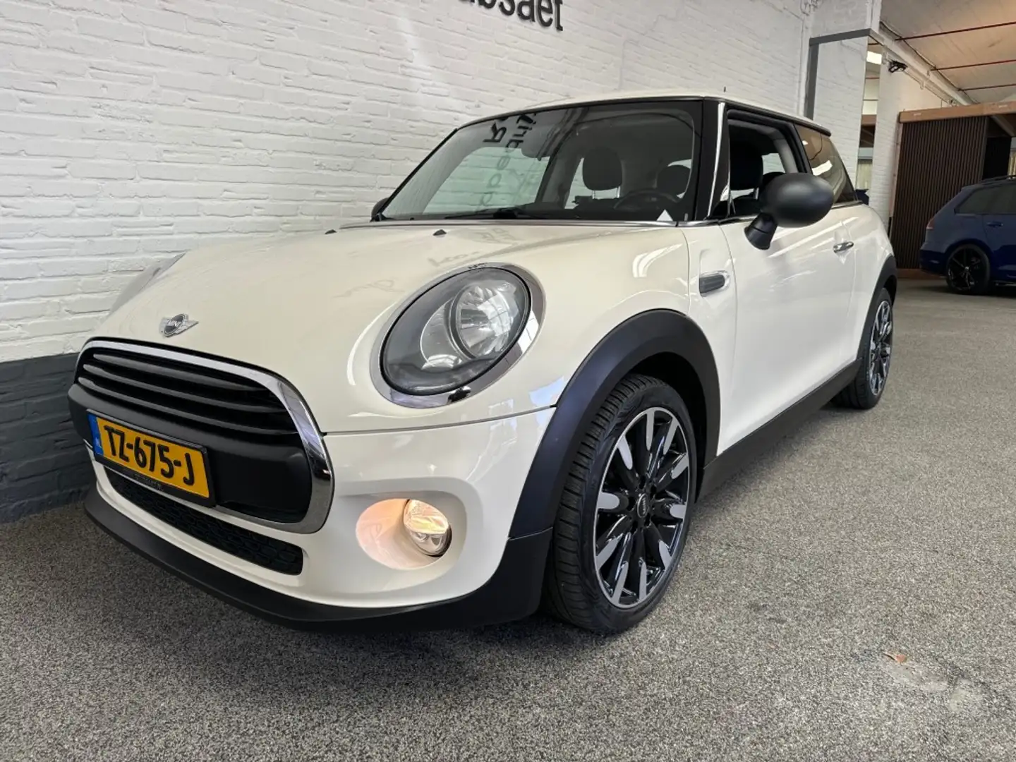 MINI One 1.2 Business Airco Cruise Stoelverw, Bluetooth Inc Blanc - 2