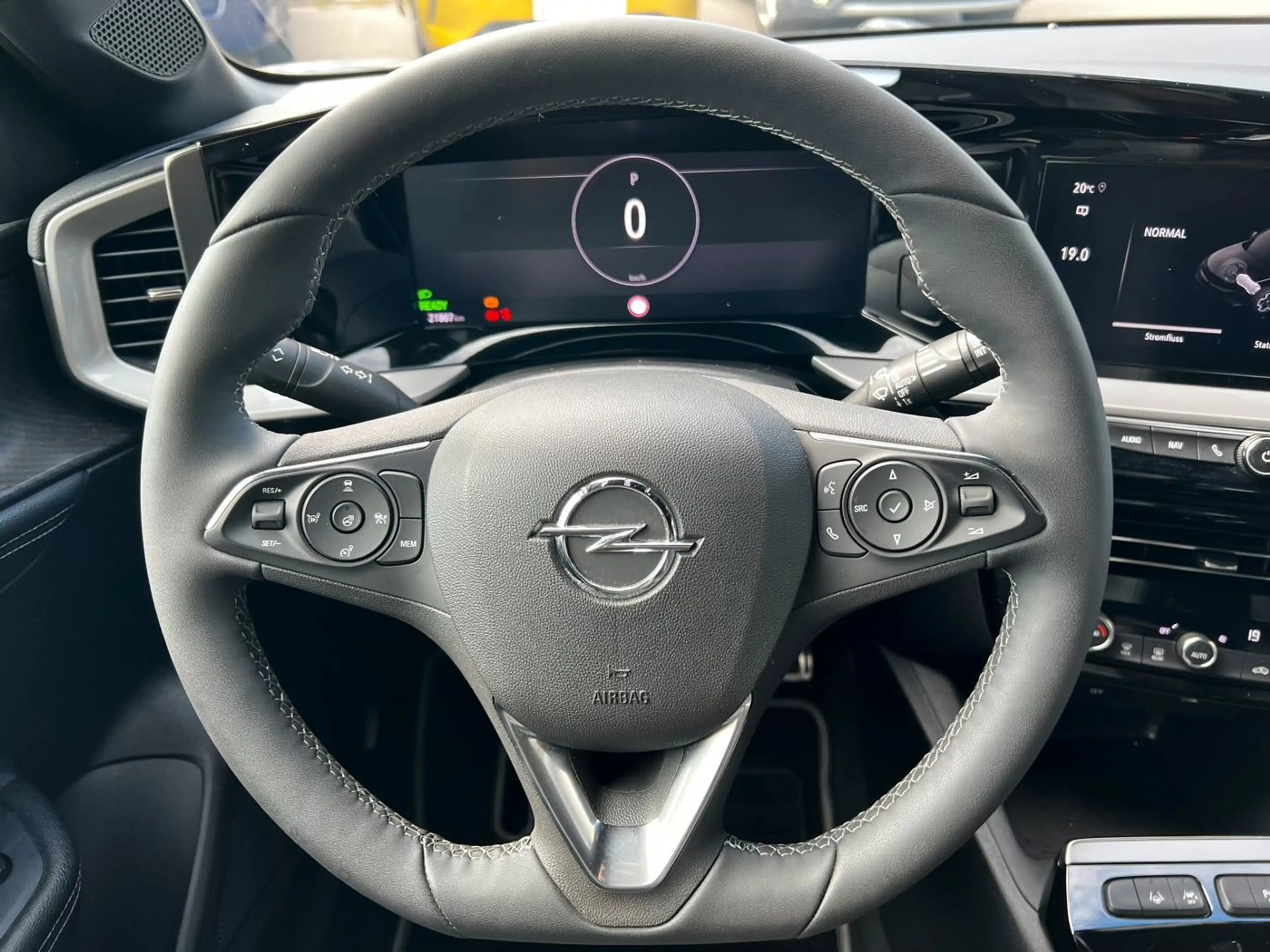 Opel Mokka-E Ultimate - S/LHZ | RFK | ACC | 3-phasig — photo 13