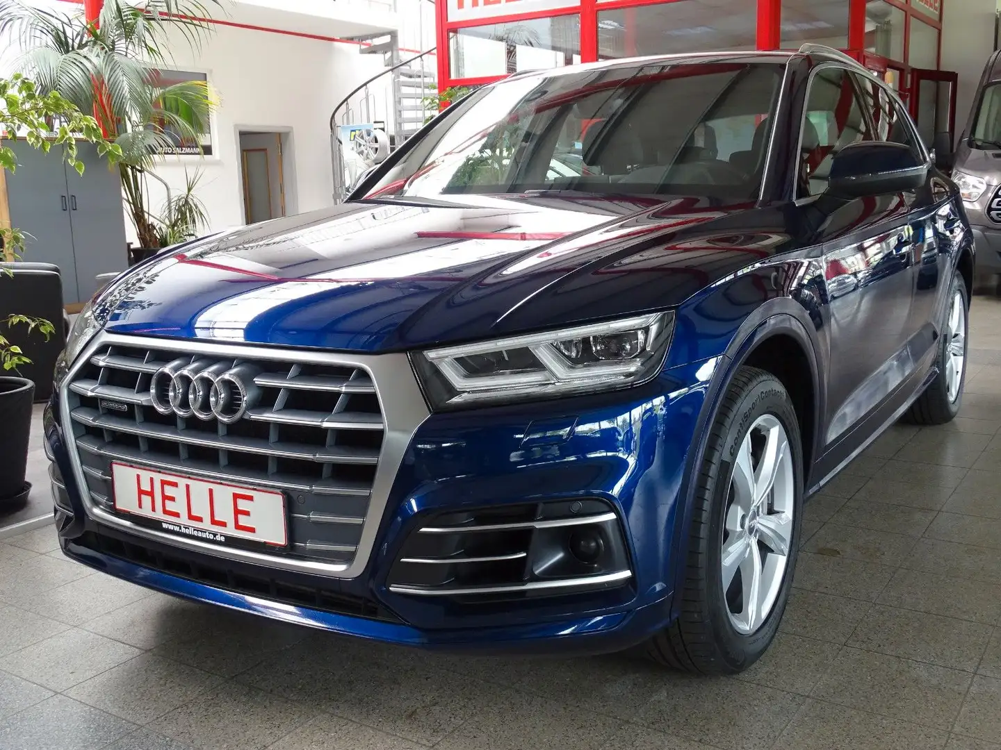 Audi Q5 3.0 TDI quattro S-Tronic*LUFT+PANO+MASSAGE Blau - 1
