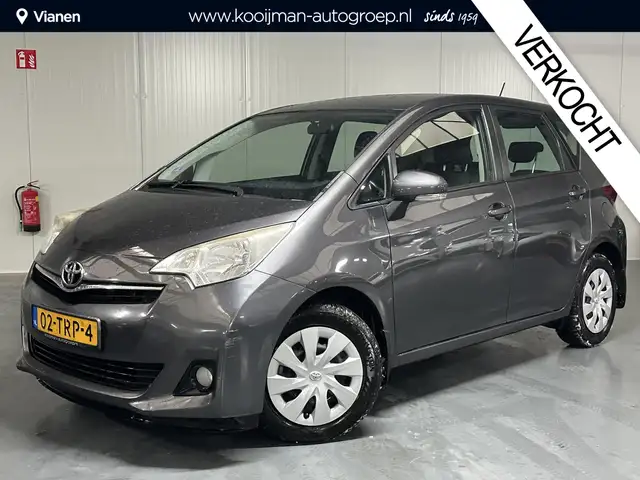 Toyota Verso-S 1.3 VVT-i Aspiration Automaat, Hoge instap, Nette