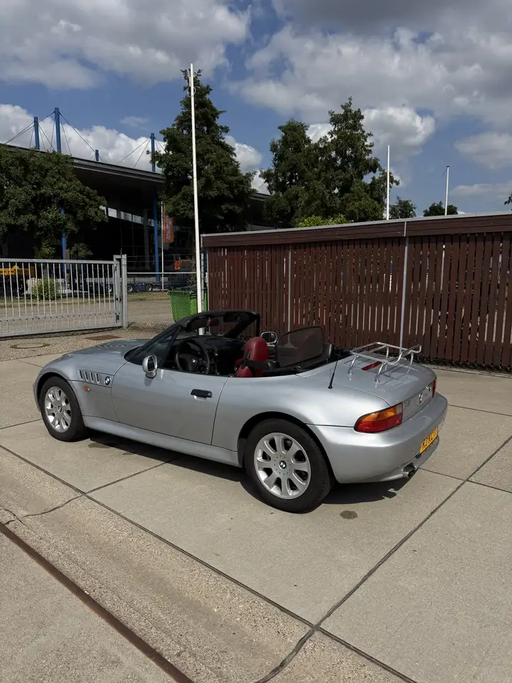 BMW Z3 roadster 1.9, foto 4