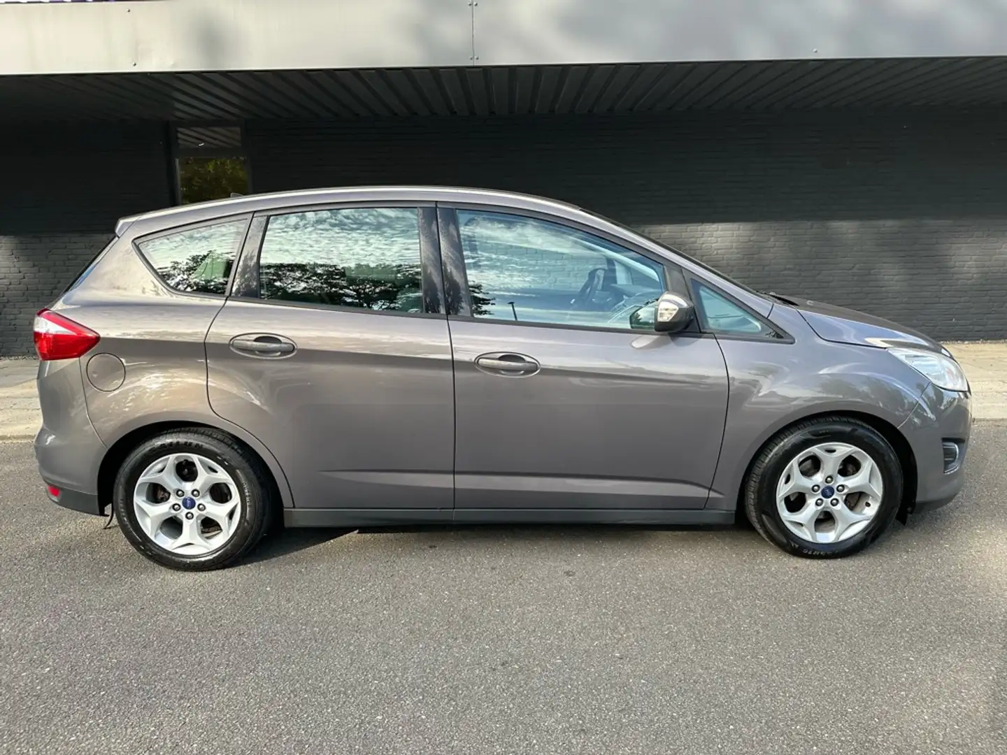 Ford C-Max 1.0 Ambiente Brun - 2